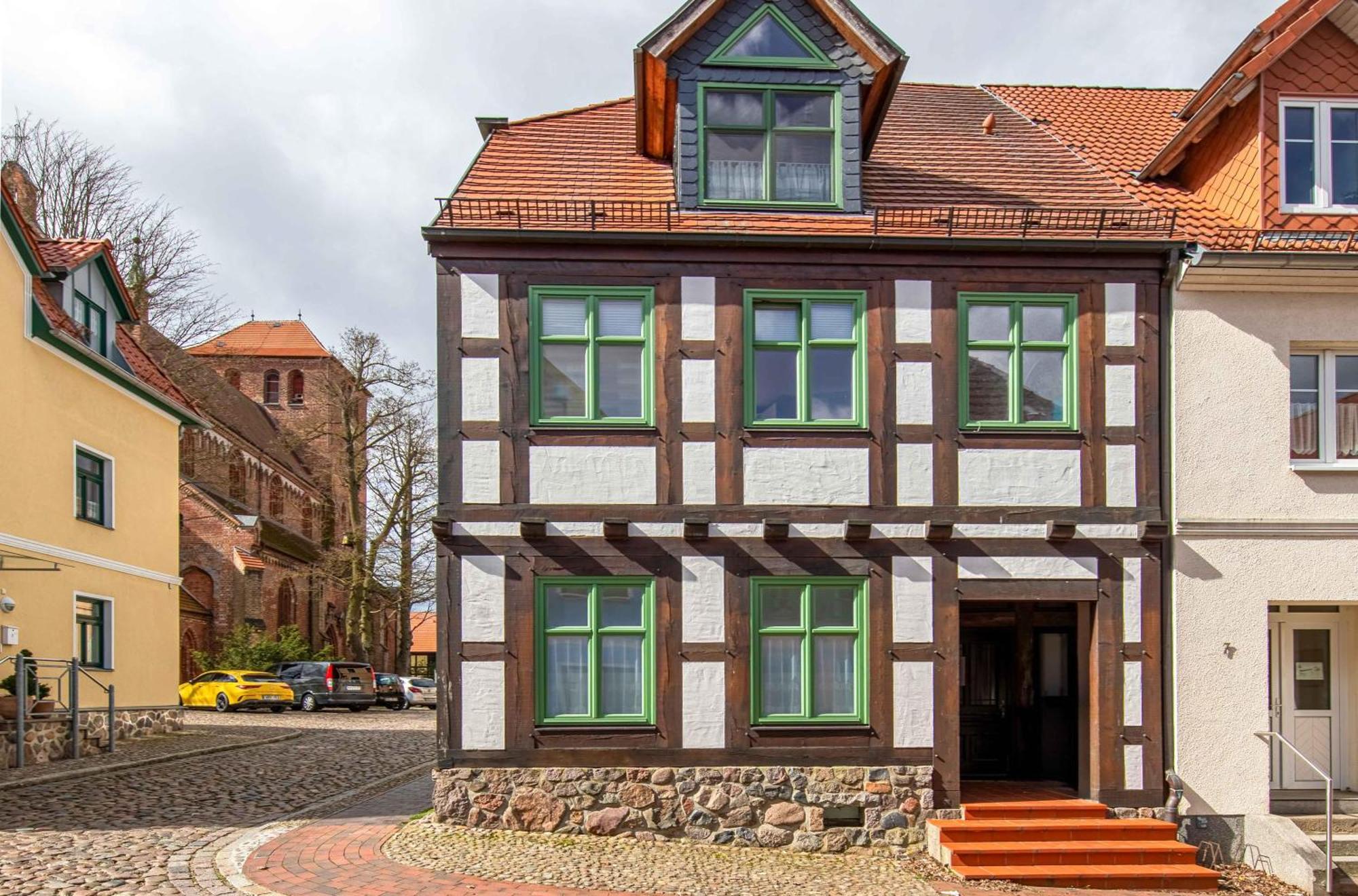 City Apartment An Der Georgenkirche Waren  Exterior photo